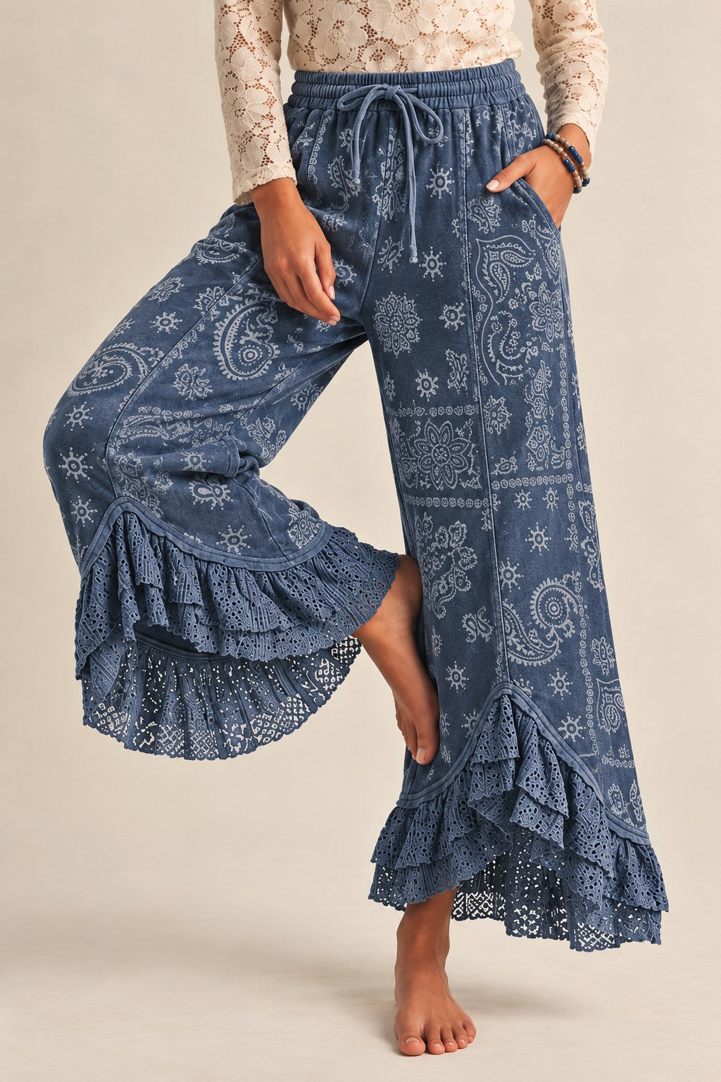 The Dust & Lace Pants