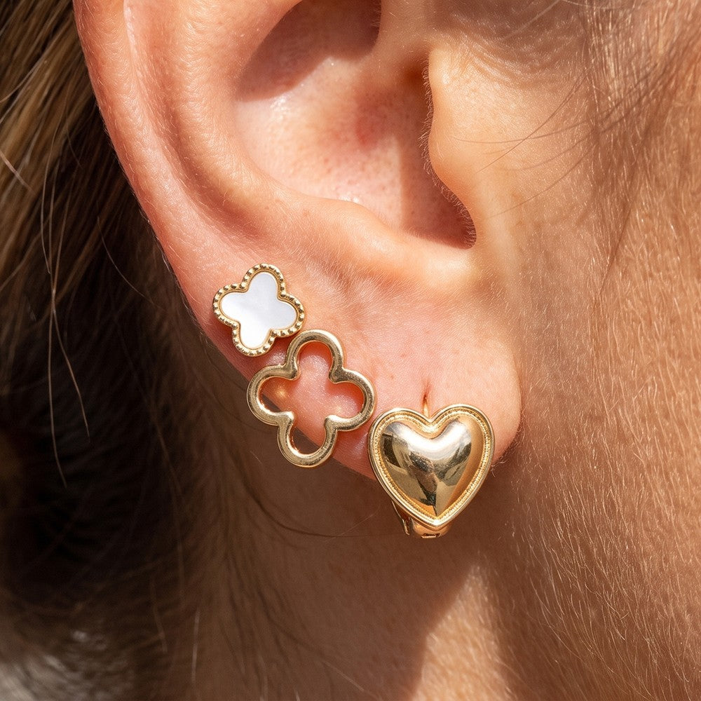 THE LUCKY IN LOVE EARRING SET