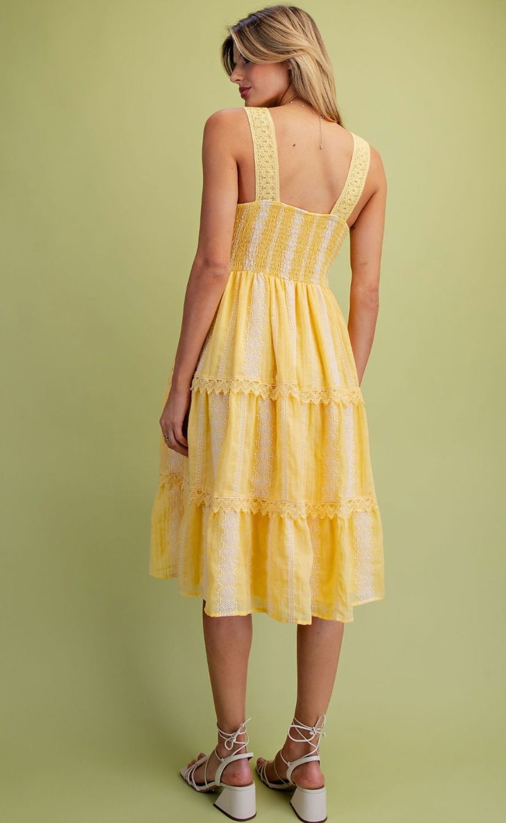 EMBROIDERY DETAILING TIERED DRESS