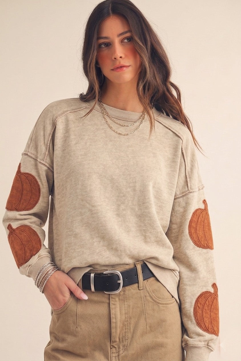 THE OCTOBER ROAD PULLOVER