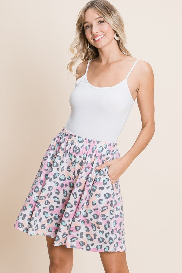 Casual Elastic Waistband Shorts