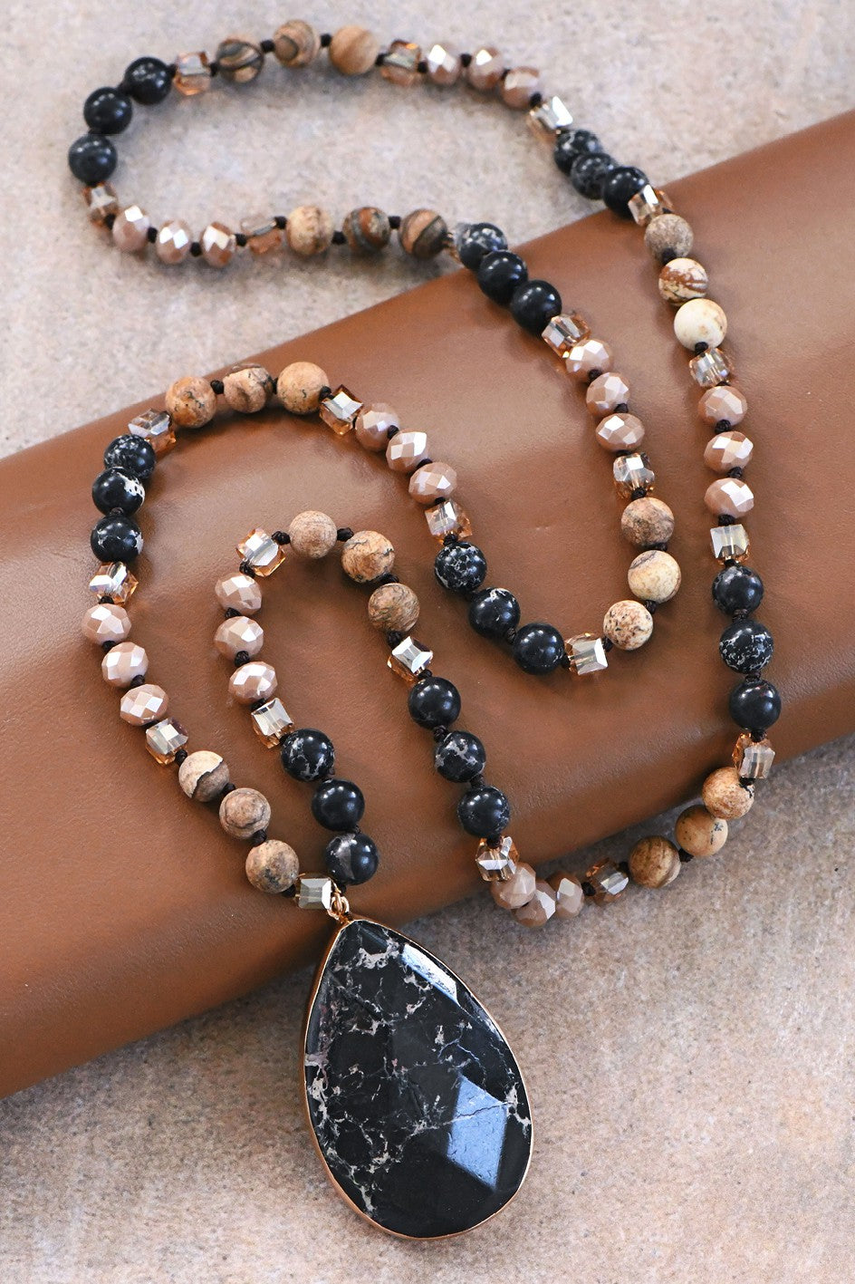 Natural Stone Bead Necklace With Stone Pendant