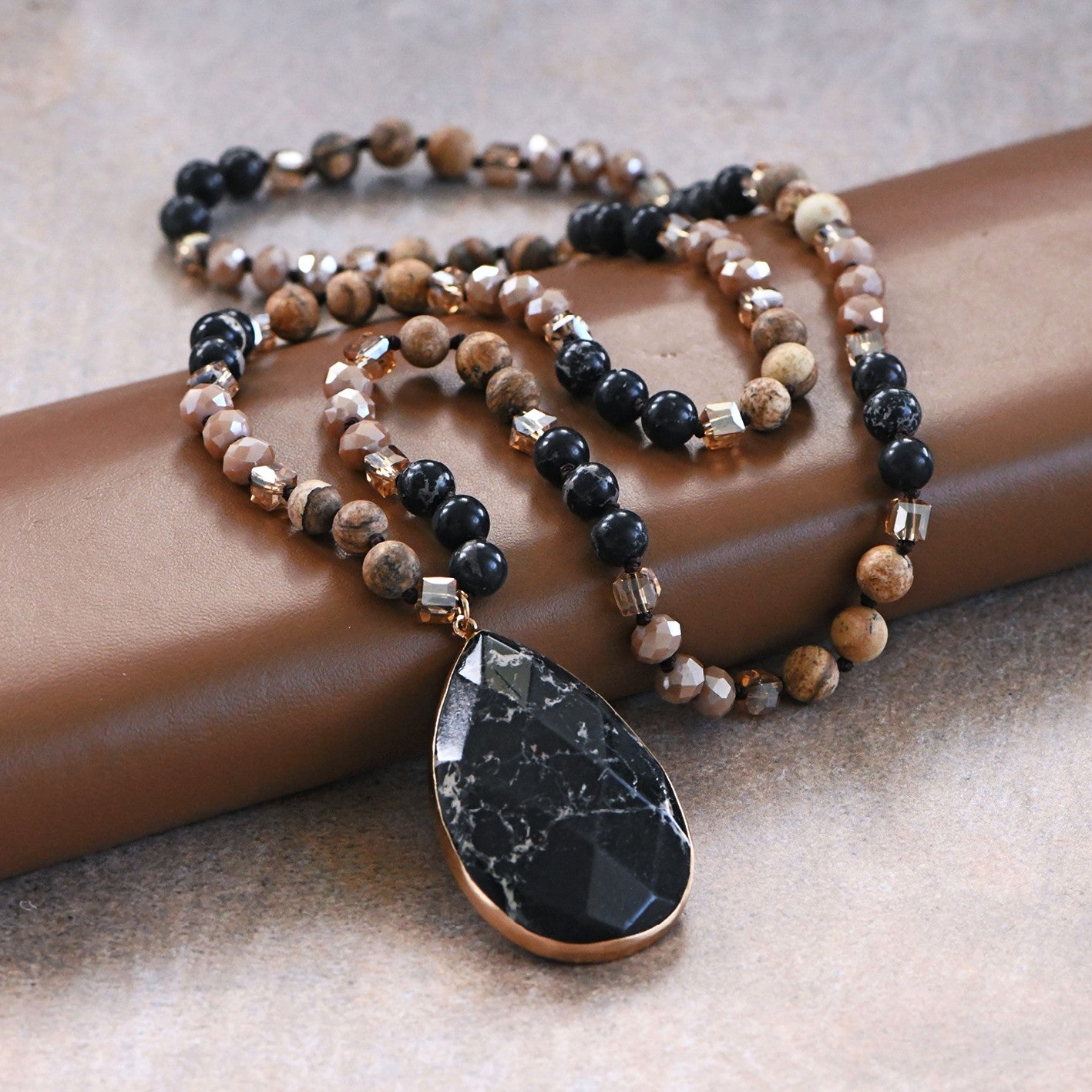 Natural Stone Bead Necklace With Stone Pendant