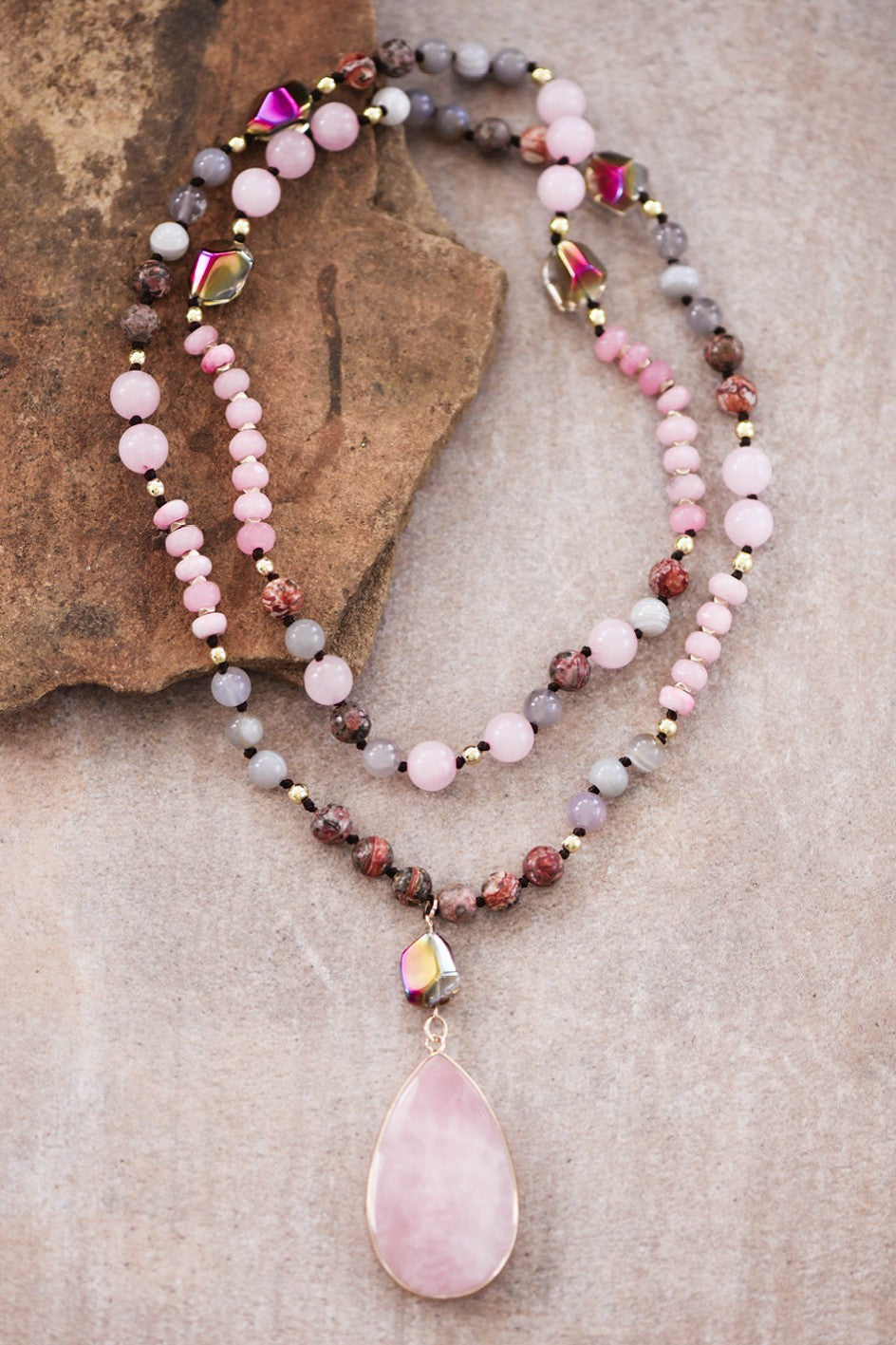 Natural Stone Bead Necklace With Stone Pendant