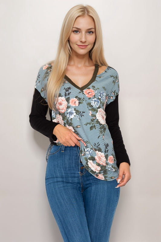 Slit Shoulder Detail Floral Solid Top