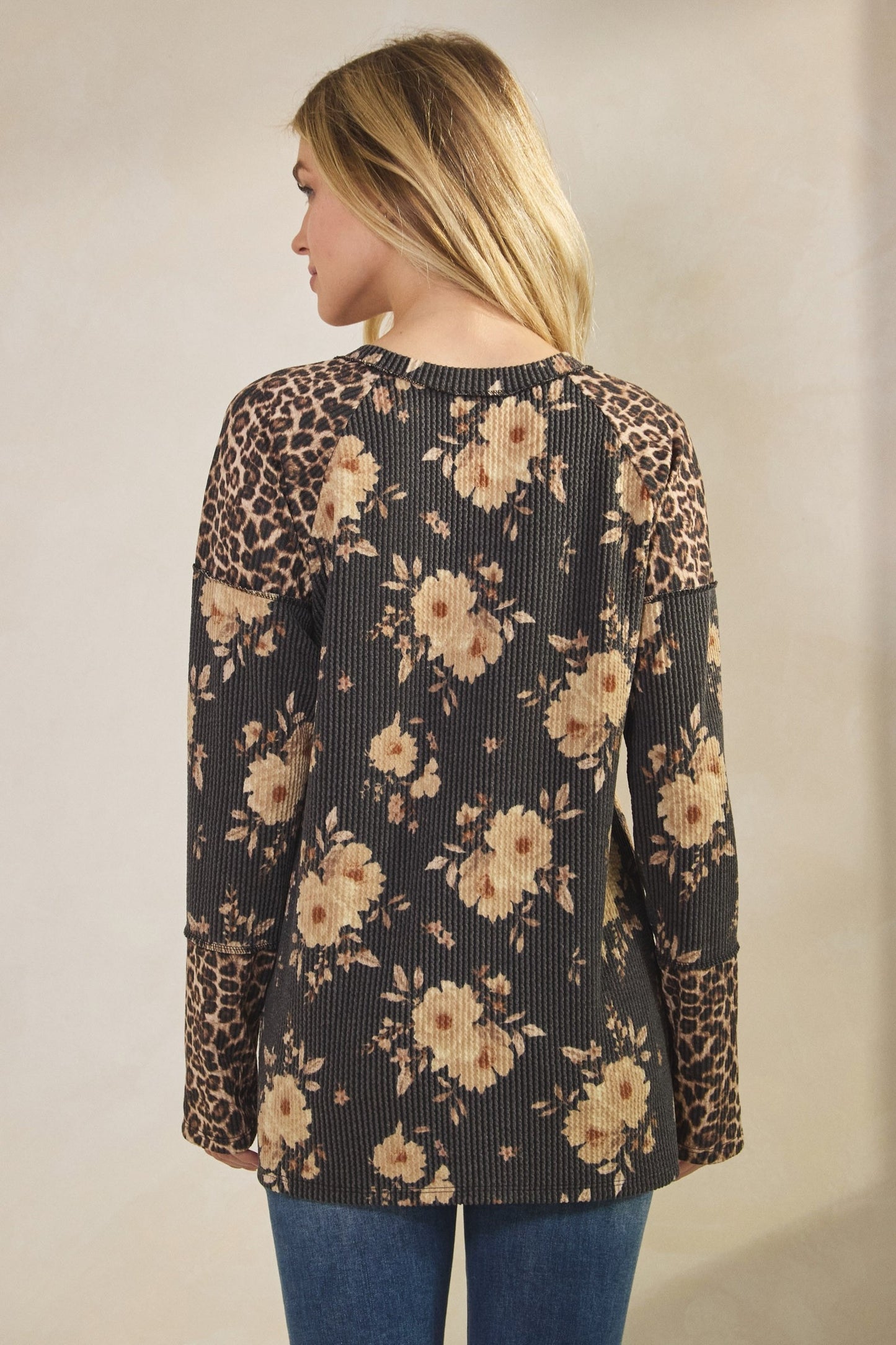 Floral And Animal Urban Rib Top With Stitch