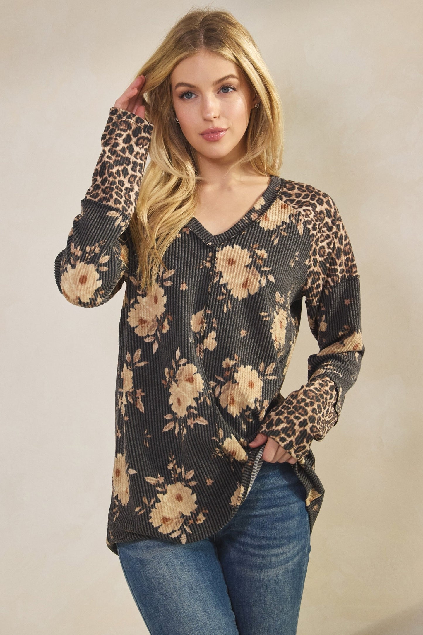 Floral And Animal Urban Rib Top With Stitch