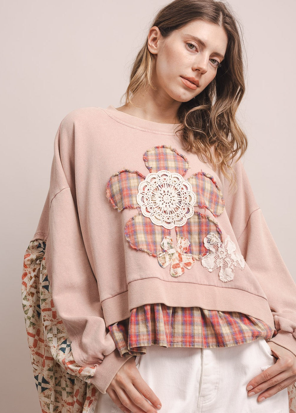 Flower Patchwork Handkerchief Hem Pullover