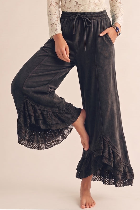 The Magnolia Manor Pants