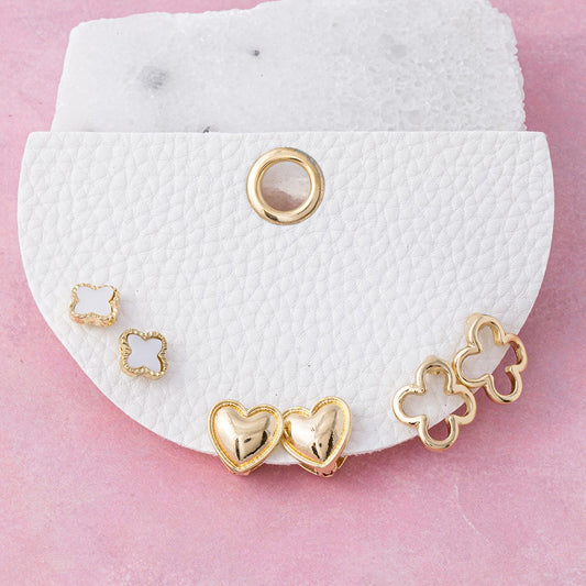 THE LUCKY IN LOVE EARRING SET