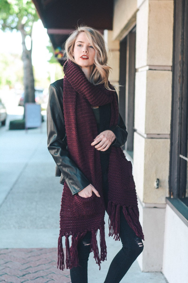 Oversized Two Pocket Tassel Scarf