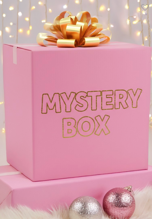 Mystery Fall / Winter clothing bundle