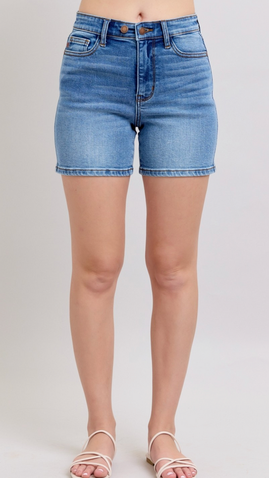 Judy Blue Hw 2 Button Mid Length Dad Shorts