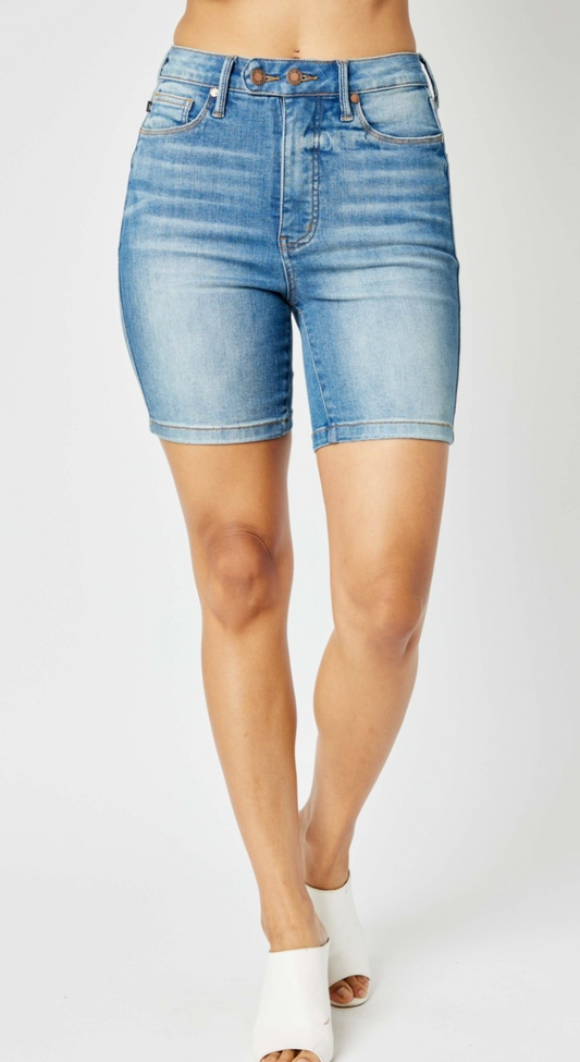 Judy Blue Hw Tummy Control Double Button Bermuda Shorts