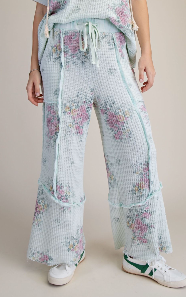 FLORAL PRINT WASHED WAFFLE PANTS & TOP