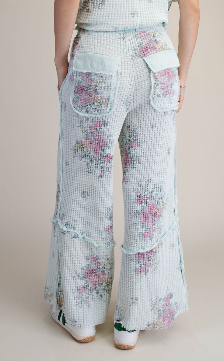 FLORAL PRINT WASHED WAFFLE PANTS & TOP