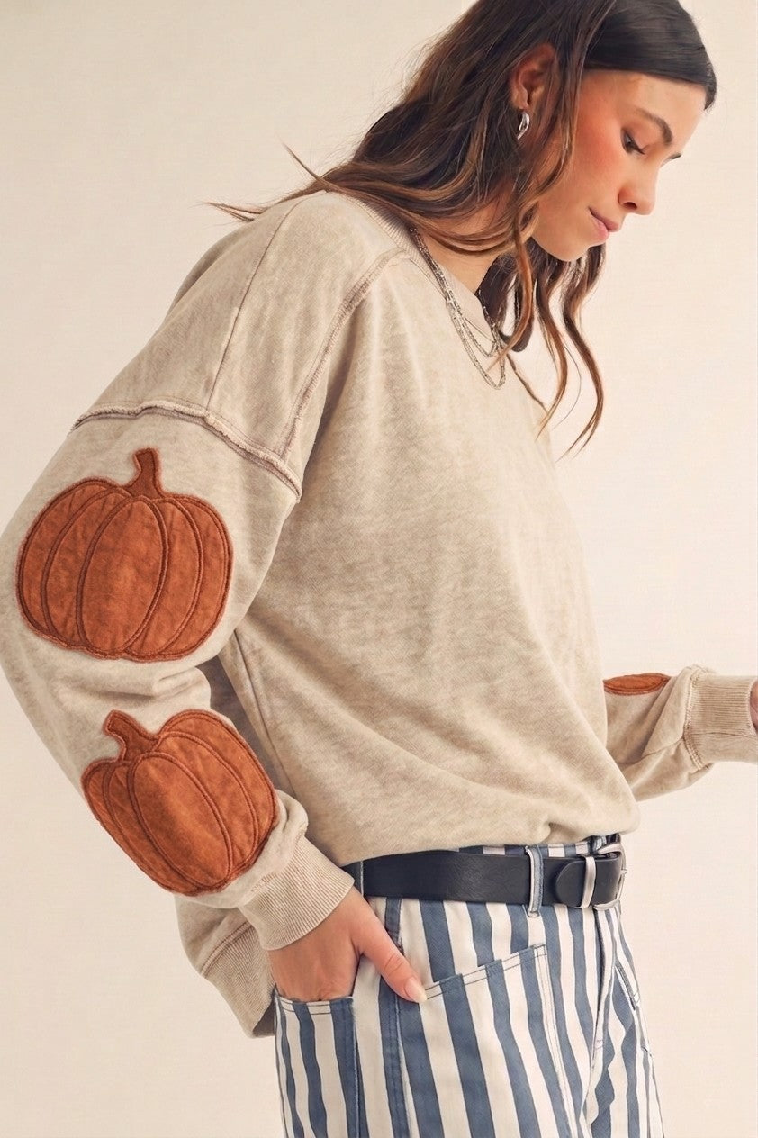 THE OCTOBER ROAD PULLOVER