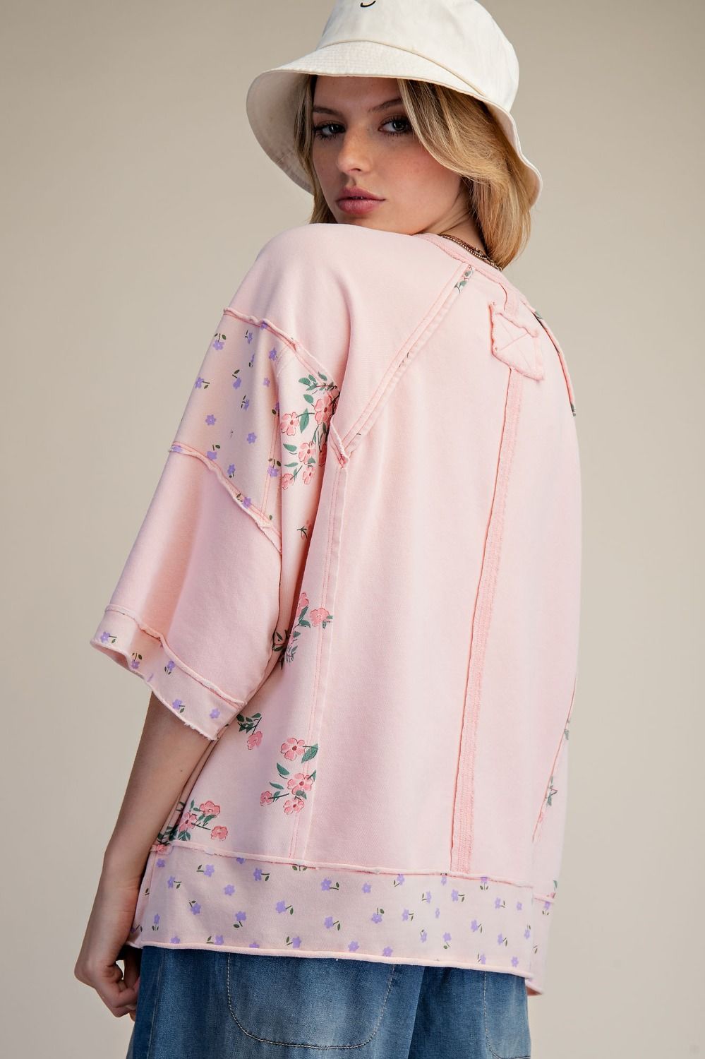 FLORAL PRINT WASHED TERRY PULLOVER