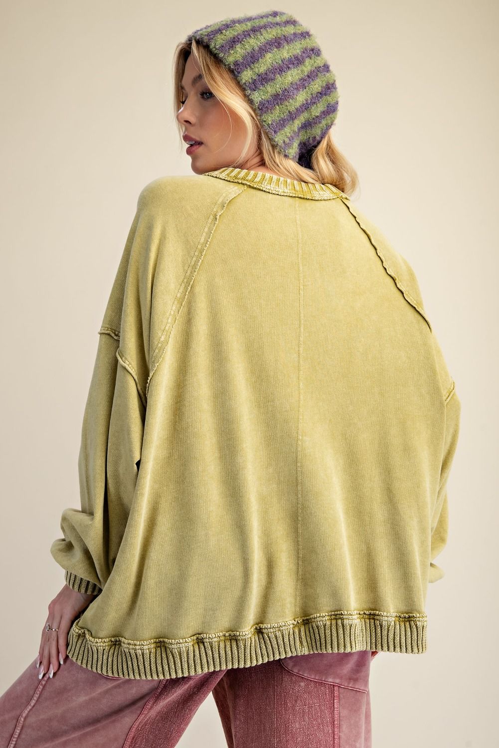 LONG SLEEVE WASHED KNIT SWEATER